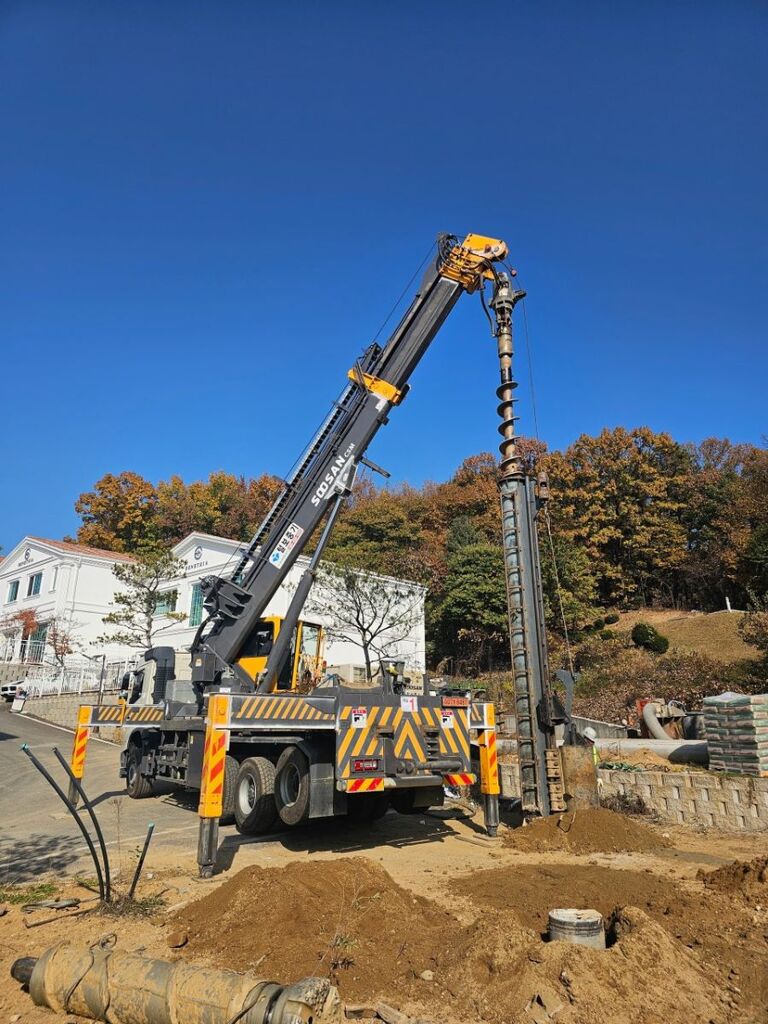 강관 및 PHC pile 항타를 위한 드롭함마